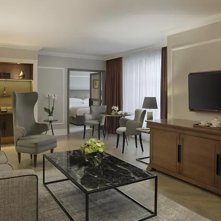 Hyatt Regency London - The Churchill-2